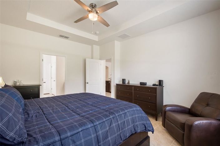 Image No.34-4 Bed House for sale