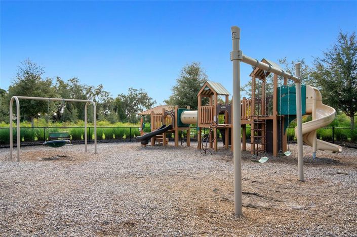 Image No.45-4 Bed House for sale