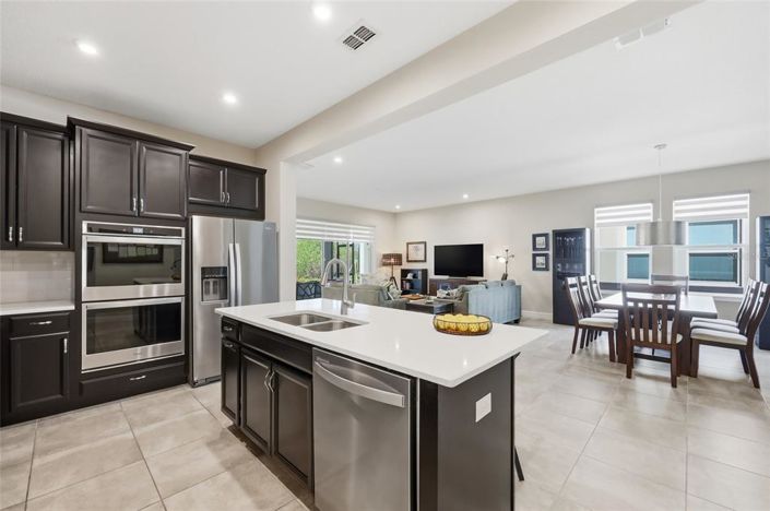 Image No.11-4 Bed House for sale