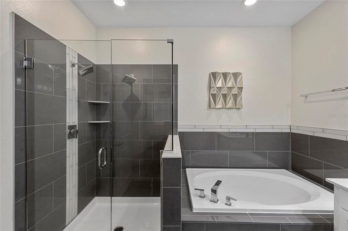 Image No.15-4 Bed Apartment for sale