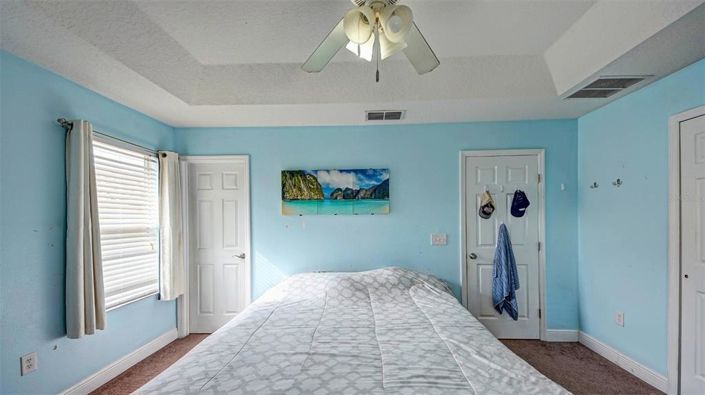 Image No.18-3 Bed Townhouse for sale