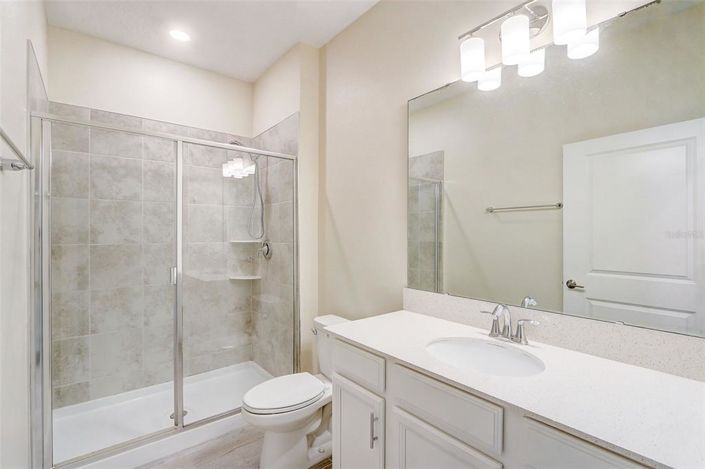 Image No.19-5 Bed House for sale