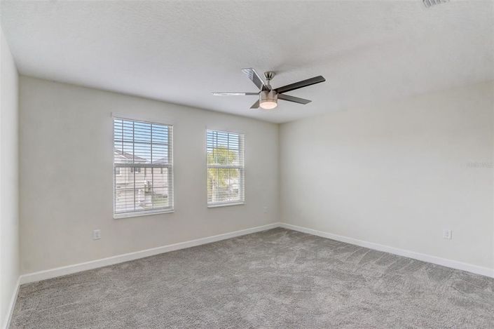 Image No.32-5 Bed House for sale