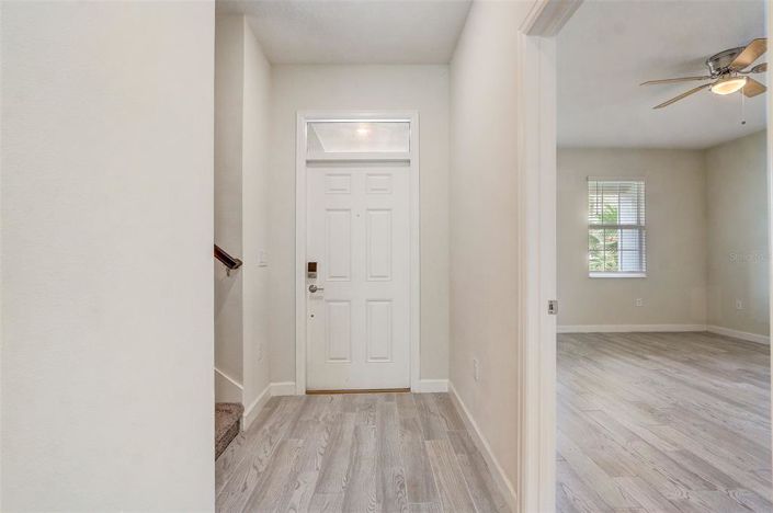 Image No.5-5 Bed House for sale