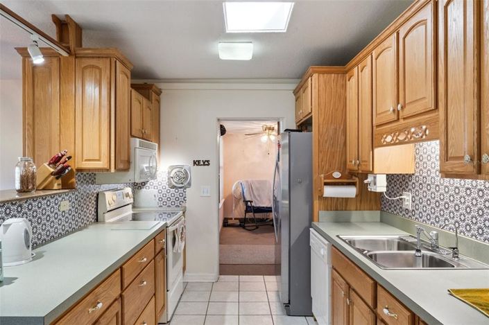 Image No.5-3 Bed House for sale