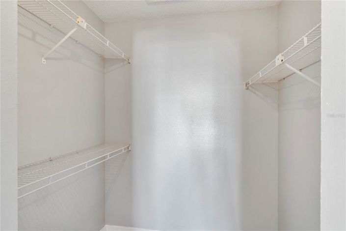 Image No.18-3 Bed Apartment for sale