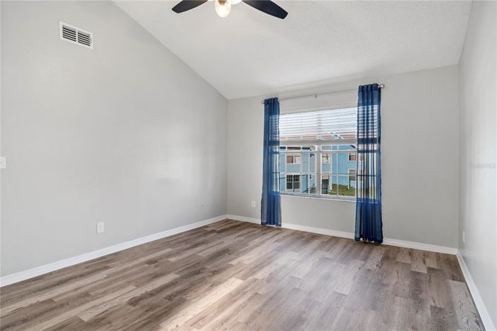 Image No.20-3 Bed Apartment for sale