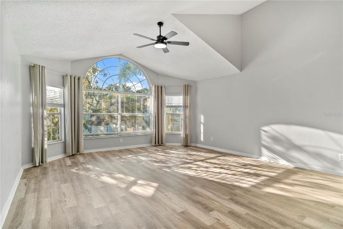 Image No.5-3 Bed Apartment for sale