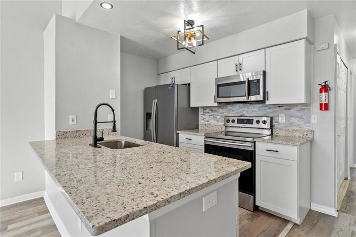 Image No.7-3 Bed Apartment for sale