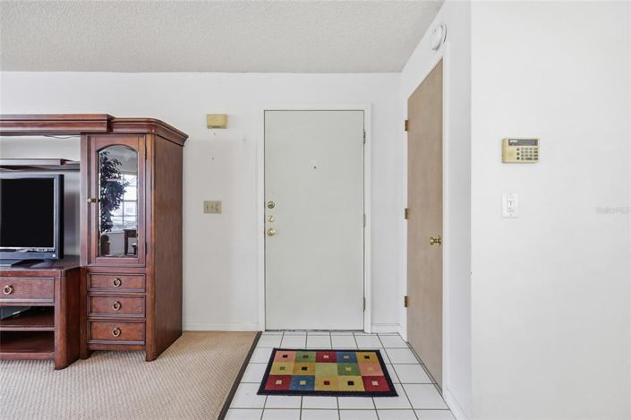 Image No.13-3 Bed Apartment for sale