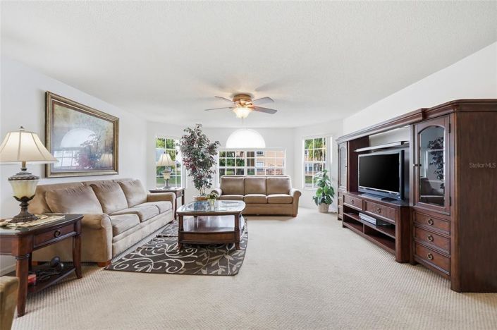 Image No.15-3 Bed Apartment for sale