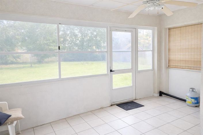 Image No.19-3 Bed House for sale