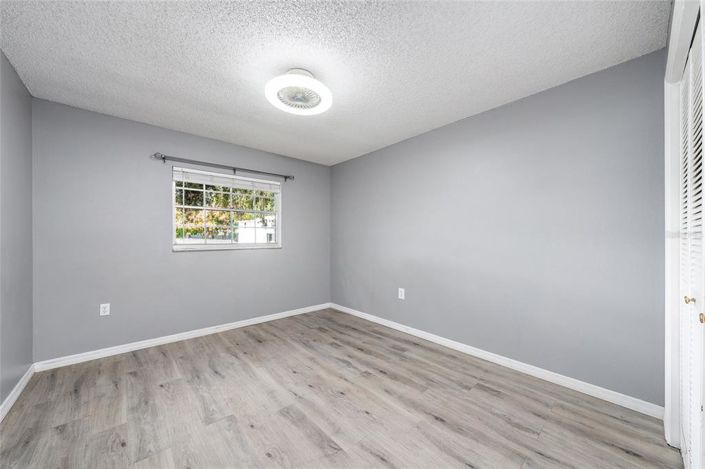 Image No.23-3 Bed House for sale