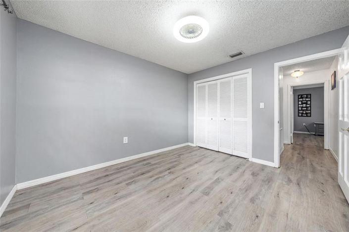 Image No.24-3 Bed House for sale