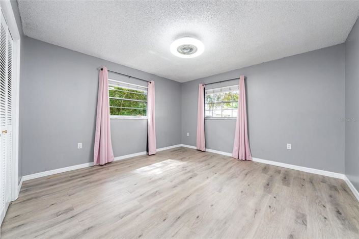 Image No.26-3 Bed House for sale