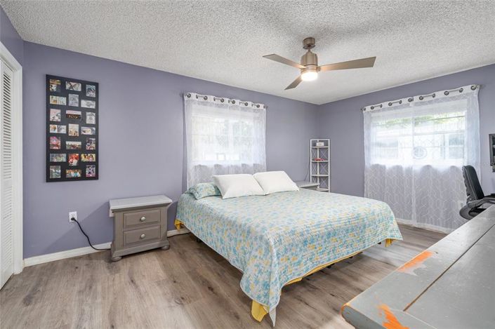 Image No.33-3 Bed House for sale