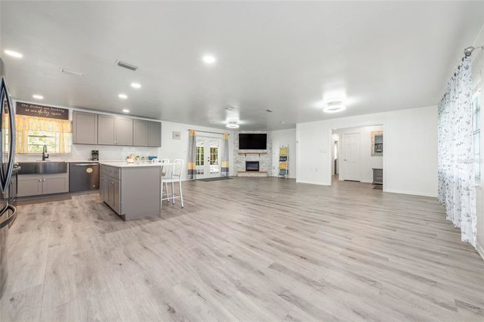 Image No.6-3 Bed House for sale