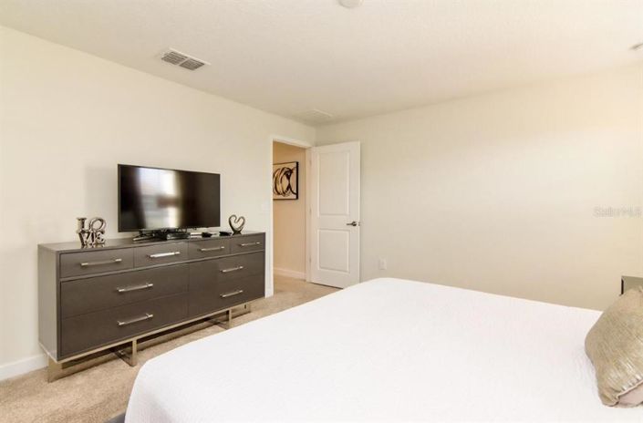 Image No.24-4 Bed Townhouse for sale