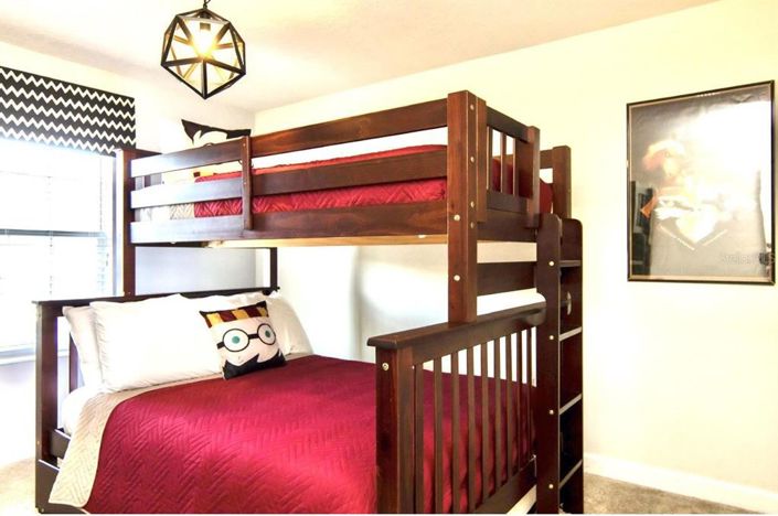 Image No.30-4 Bed Townhouse for sale