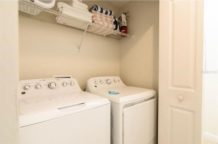 Image No.33-4 Bed Townhouse for sale