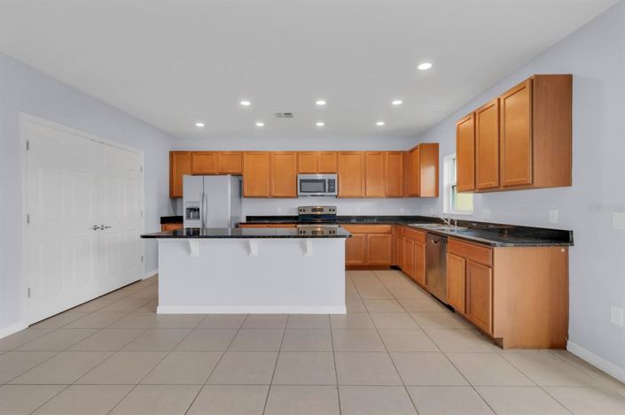 Image No.32-4 Bed House for sale