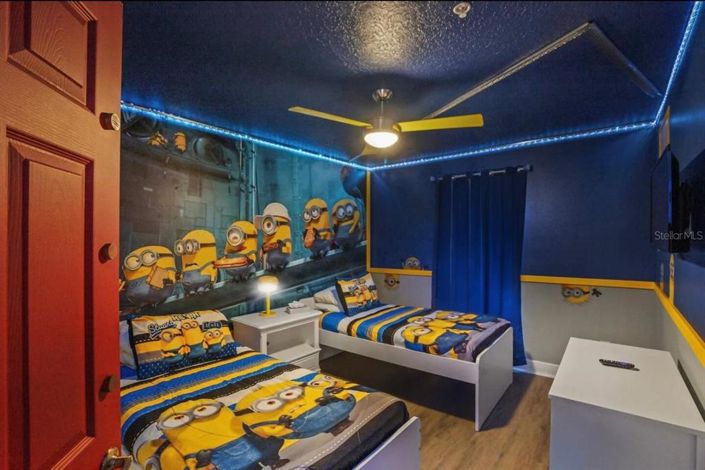 Image No.12-4 Bed Townhouse for sale