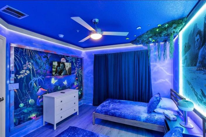 Image No.19-4 Bed Townhouse for sale