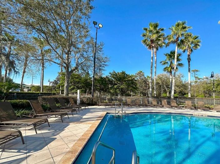 Image No.31-4 Bed Townhouse for sale