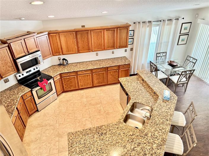 Image No.7-4 Bed House for sale