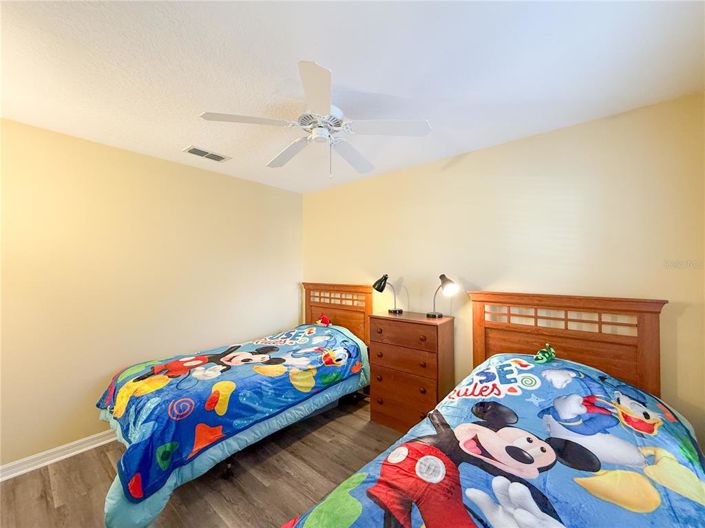 Image No.21-4 Bed Townhouse for sale