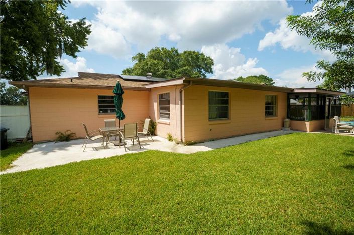 Image No.6-4 Bed House for sale