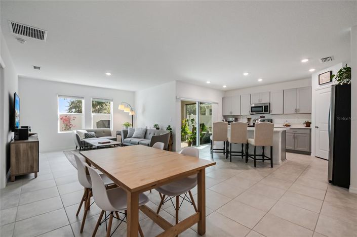 Image No.13-4 Bed House for sale