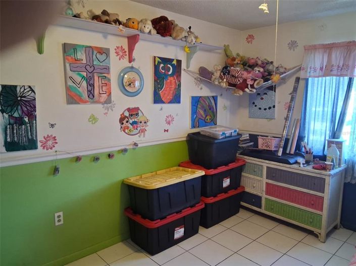 Image No.14-3 Bed House for sale