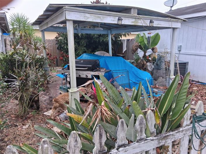 Image No.19-3 Bed House for sale