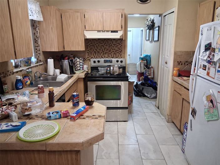 Image No.7-3 Bed House for sale