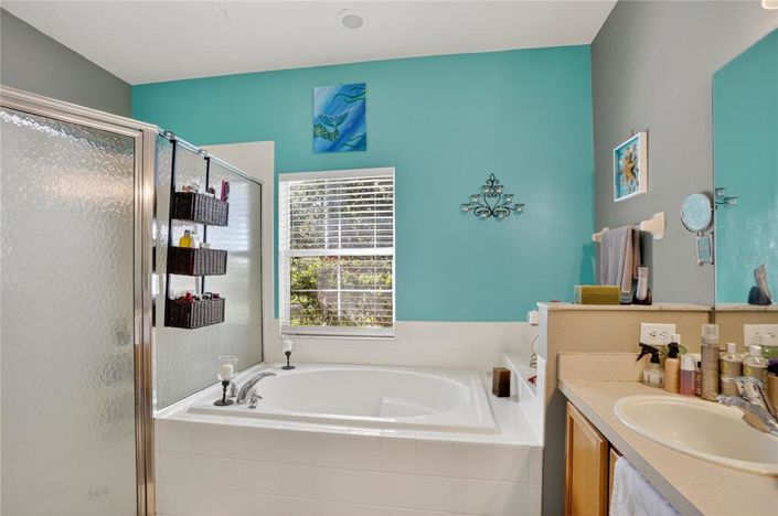 Image No.10-3 Bed House for sale