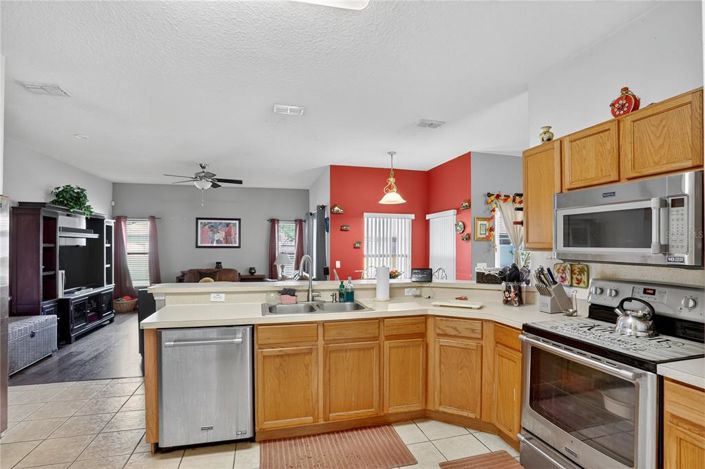 Image No.19-3 Bed House for sale