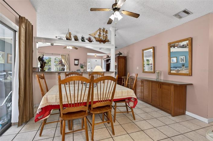 Image No.10-3 Bed House for sale