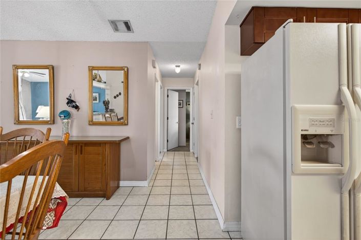 Image No.11-3 Bed House for sale