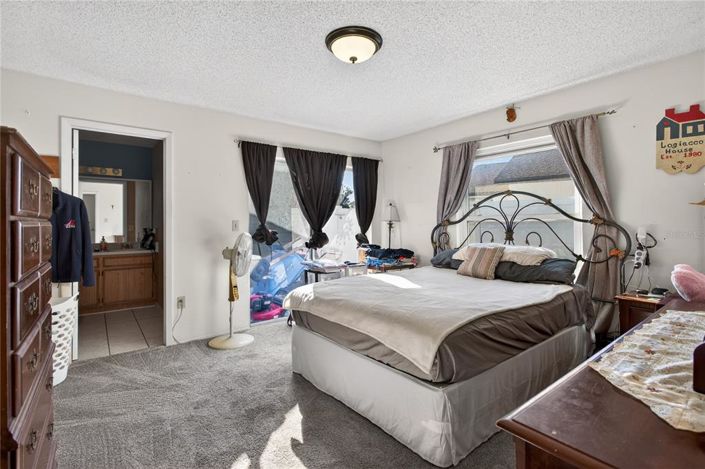 Image No.15-3 Bed House for sale