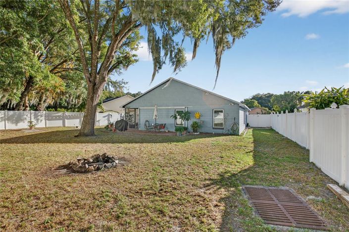 Image No.20-3 Bed House for sale