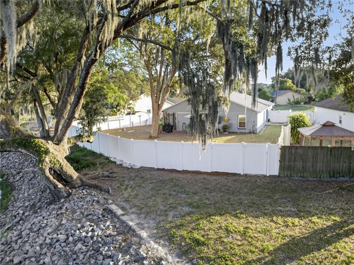 Image No.31-3 Bed House for sale