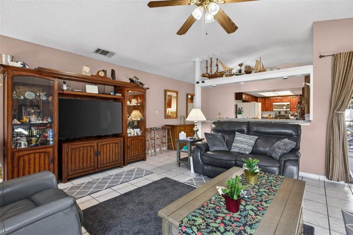 Image No.5-3 Bed House for sale