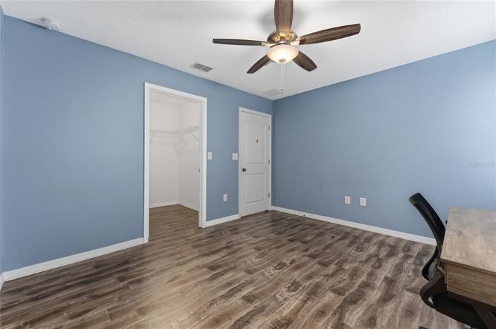 Image No.14-4 Bed House for sale