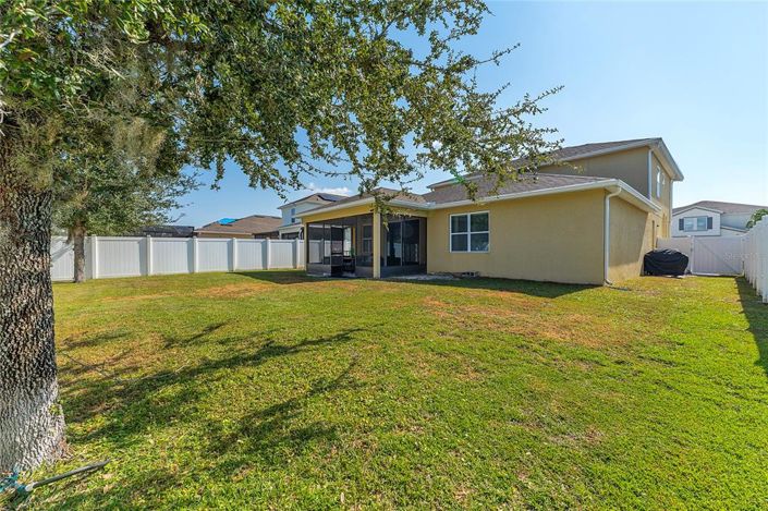 Image No.17-4 Bed House for sale