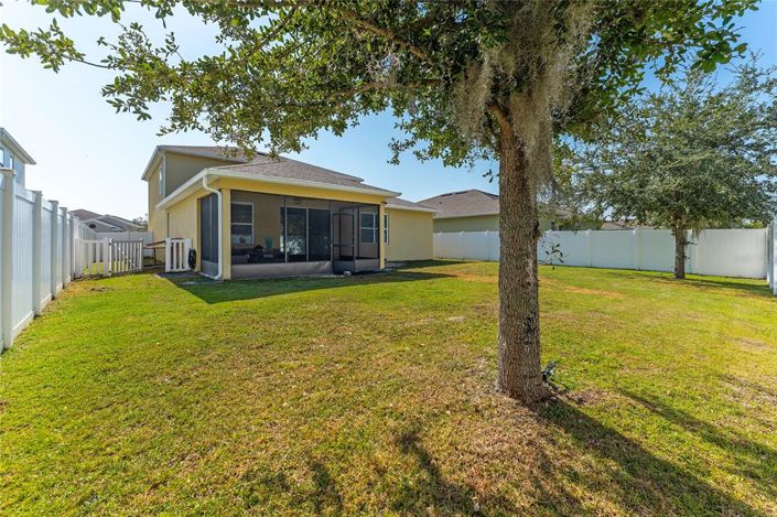 Image No.18-4 Bed House for sale