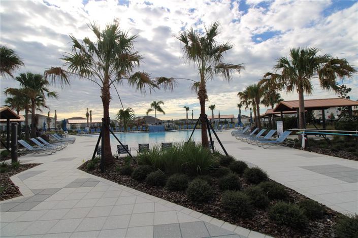 Image No.25-4 Bed House for sale