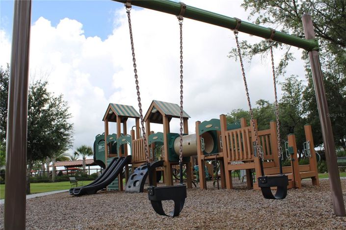 Image No.33-4 Bed House for sale