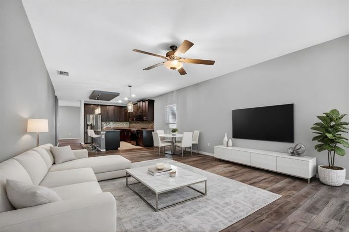 Image No.5-4 Bed House for sale