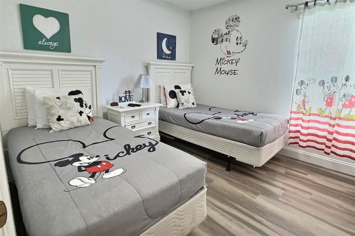 Image No.14-4 Bed House for sale